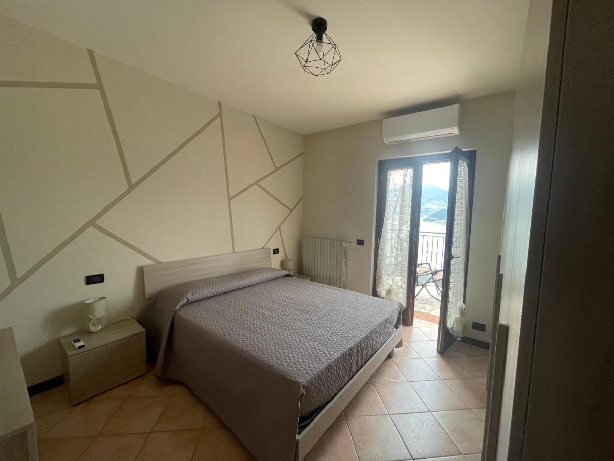 Appartamento Vista Lago D'Iseo Sulzano Exterior foto